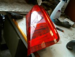 Fanale posteriore principale destro (luci)