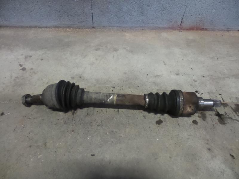 Cardan gauche (transmission)