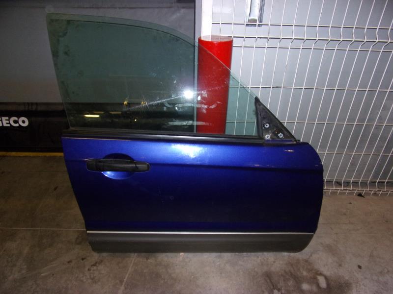Porte avant droit