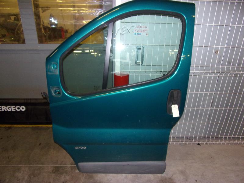 Porte avant gauche