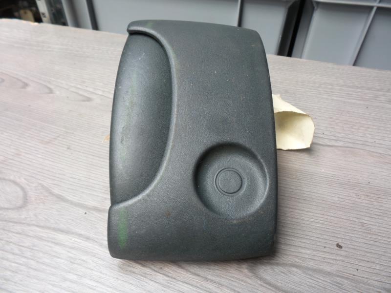 Poignee porte arriere droit