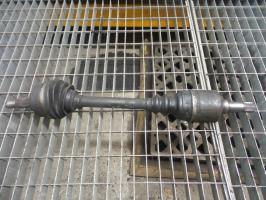 Cardan gauche (transmission)