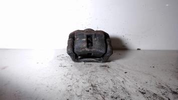 Etrier avant gauche (freinage)