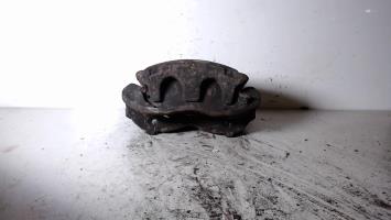 Etrier avant gauche (freinage)
