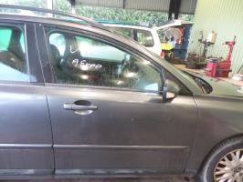 Poignee porte avant droit