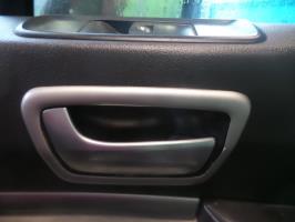 Poignee interieur avant droit