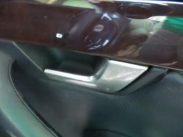 Poignee interieur arriere droit
