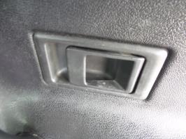 Poignee interieur avant droit