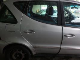 Poignee porte arriere droit