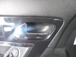 Poignee interieur avant gauche