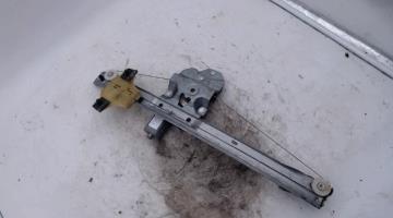 Leve vitre electrique avant droit