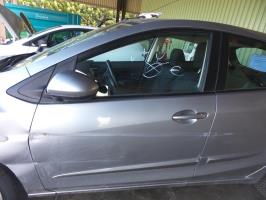 Poignee porte avant gauche
