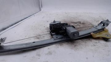 Leve vitre electrique avant droit