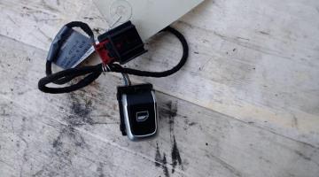 Interrupteur de leve vitre arriere droit