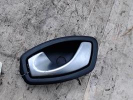 Poignee interieur arriere gauche