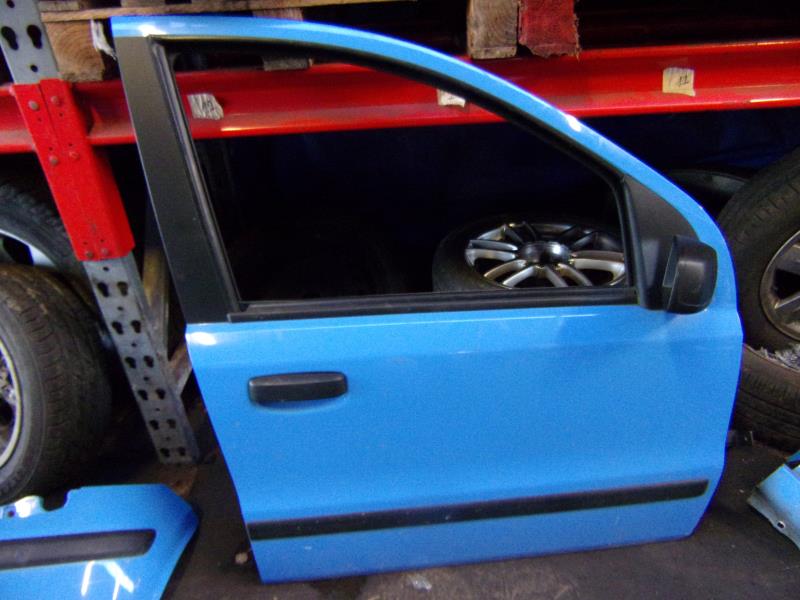 Porte avant droit