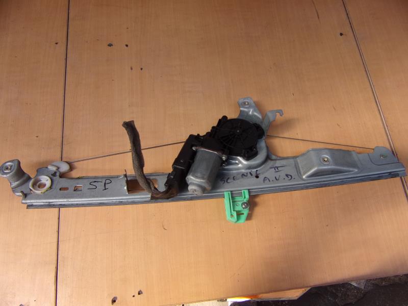Leve vitre electrique avant droit