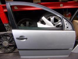 Porte avant droit
