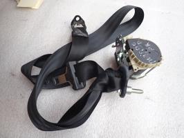 Ceinture arriere droit