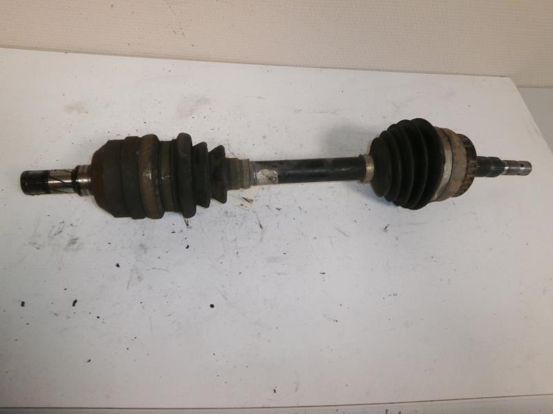 Cardan gauche (transmission)