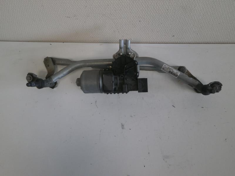 Moteur essuie glace avant
