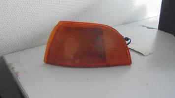 Optique avant secondaire gauche (feux)(clignotant)