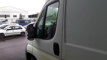 Porte avant gauche