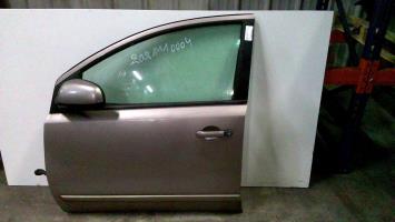 Porte avant gauche