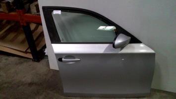 Porte avant droit