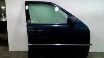 Porte avant droit