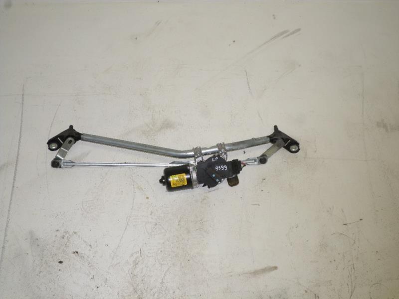 Moteur essuie glace avant