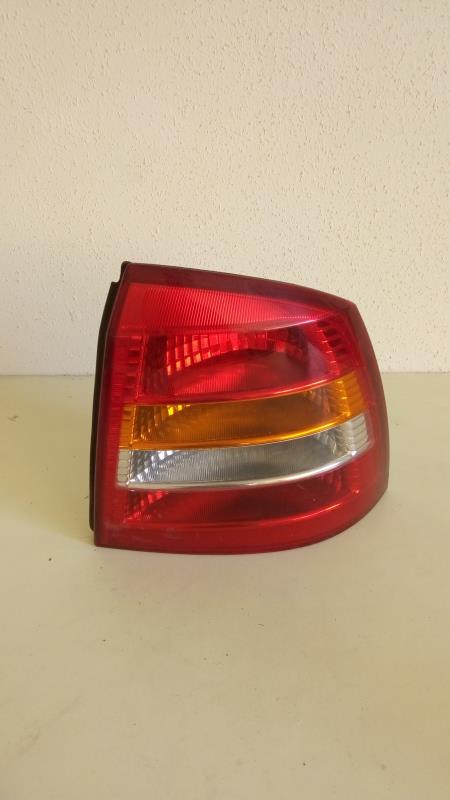 Fanale posteriore principale destro (luci)