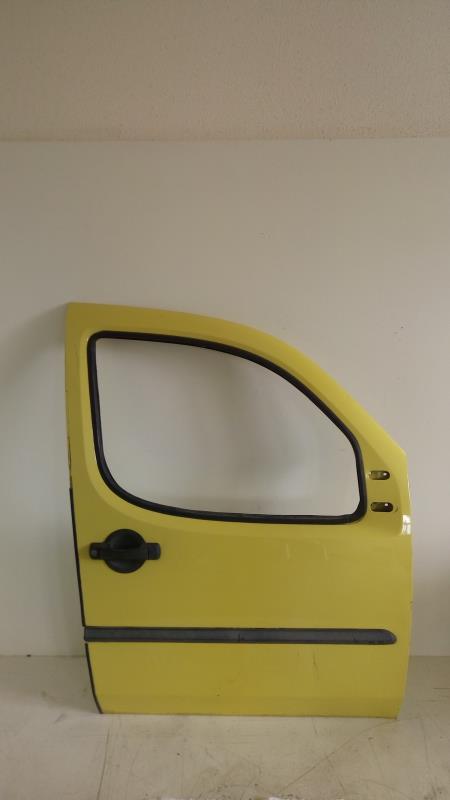 Porte avant droit