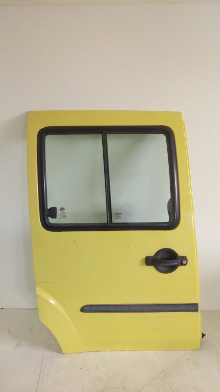 Porte laterale droit
