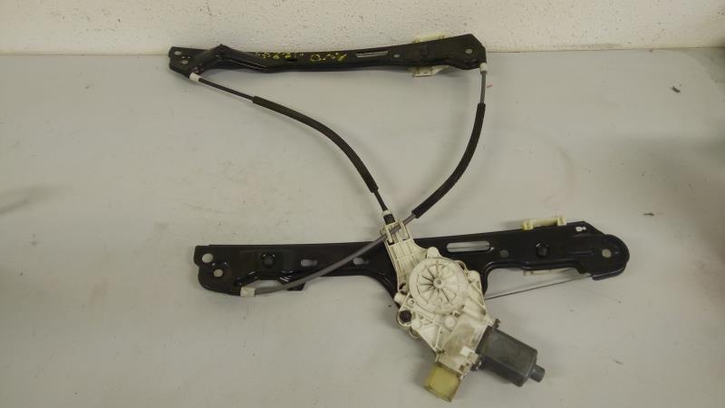 Alzacristalli elettrico anteriore destro