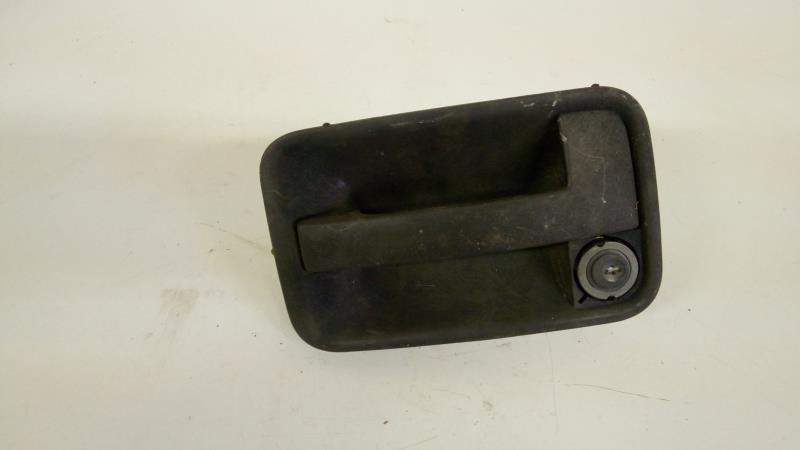Poignee porte avant gauche
