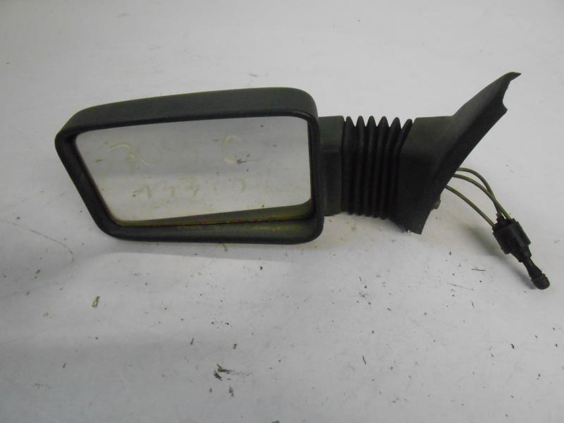 Specchietto retrovisore sinistro