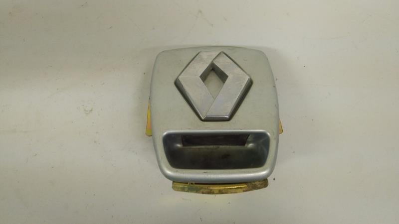 Bouton de coffre