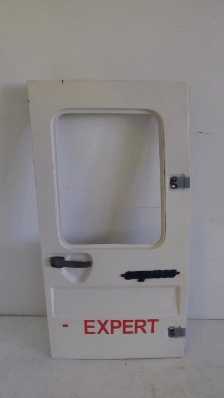 Porte de coffre droit