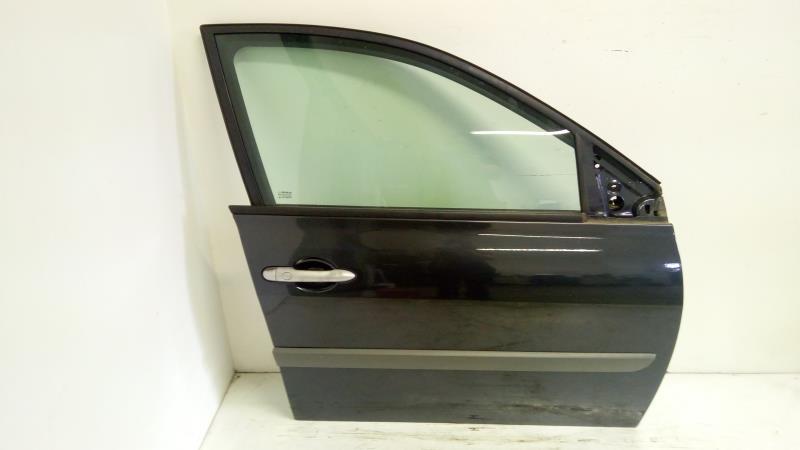 Porte avant droit