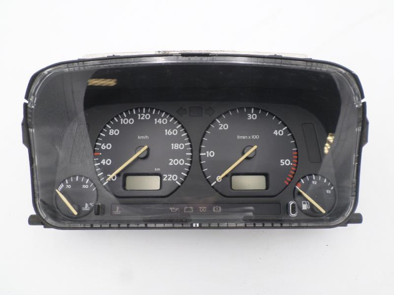 Compteur VOLKSWAGEN VENTO Diesel - 1