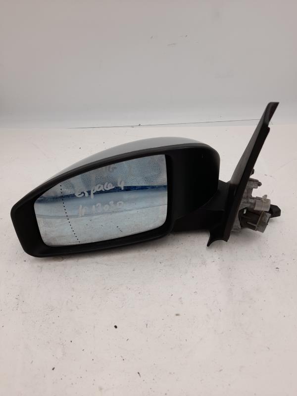Retrovisor izquierdo