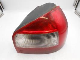 Fanale posteriore principale destro (luci)