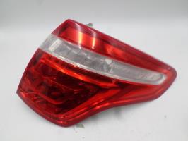 Fanale posteriore principale destro (luci)