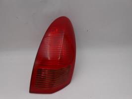 Fanale posteriore principale sinistro (luci)