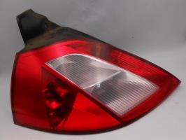 Fanale posteriore principale sinistro (luci)