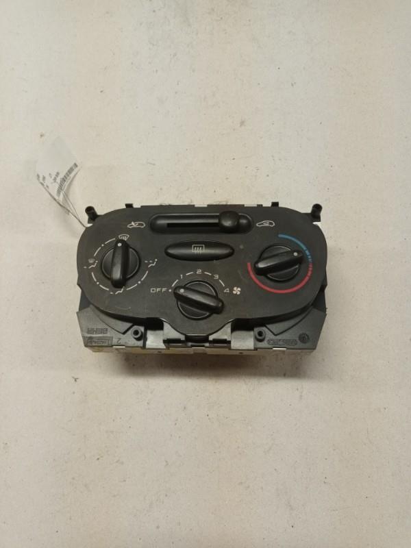 Commande chauffage PEUGEOT 206 Diesel - 1