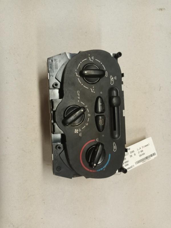 Commande chauffage PEUGEOT 206 PHASE 1 Diesel - 1