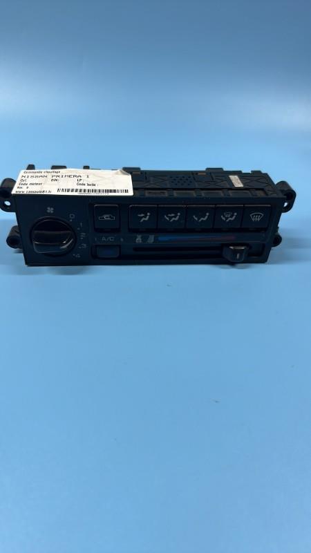 Commande chauffage NISSAN PRIMERA 1  - 1