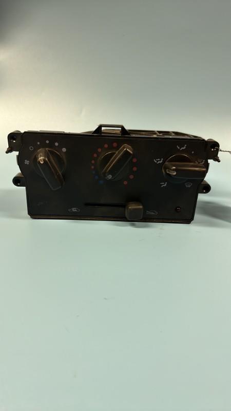 Commande chauffage NISSAN MICRA 2 PHASE 1  - 1